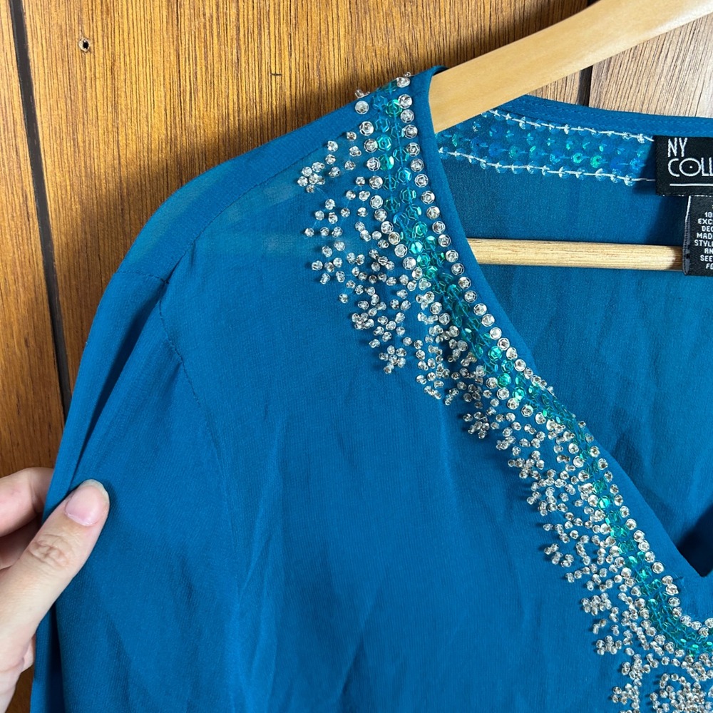 Vintage NY Collection 100% Silk Blue Beaded V Neck Tunic Top Shirt Blouse Boho - Picture 4 of 6